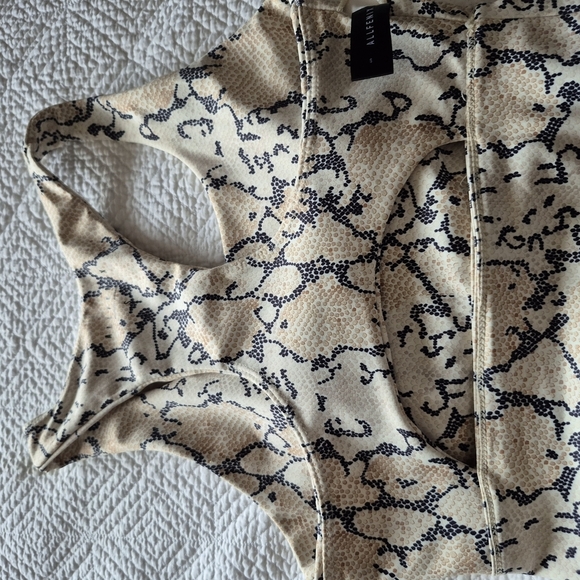 Allfenix Women's Snake Print Sports Bra Size S - Picture 3 of 6